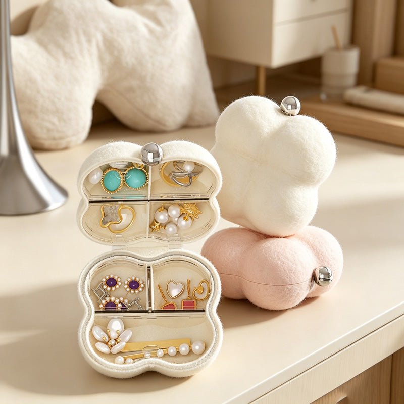 Teuke Home Clover Shaped Pill Storage Box - Everyday Use Accent