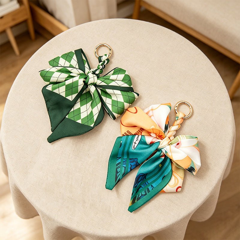 Teuke Home 5.51'' Pattern Bow Bag Charm - Handle Accent