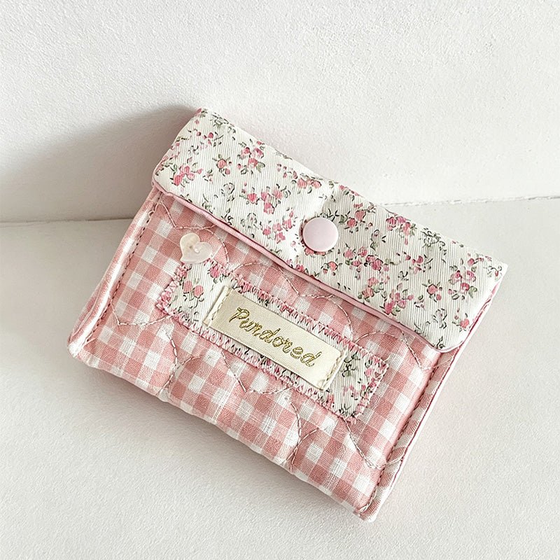 Teuke Home Quilted Ruffled Trim Organizer Bag - Practical Room Accent