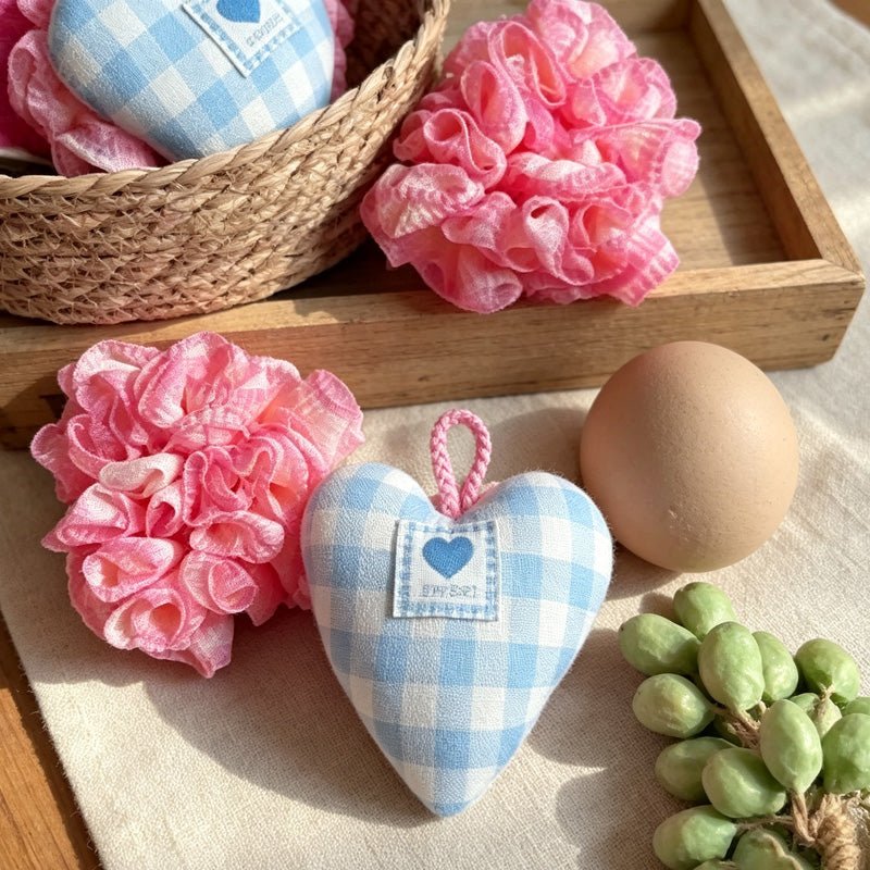 Teuke Home Gingham Heart Bath Sponge - Hanging Fabric Scrubber