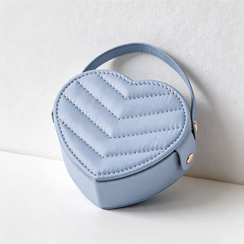 Teuke Home Ridged Round Handle Jewelry Case - Relaxed Daily Helper