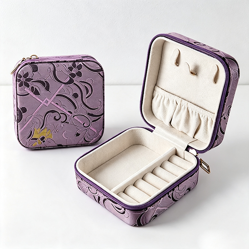Teuke Home Brocade Square Travel Jewelry Case - Useful Tabletop Accent
