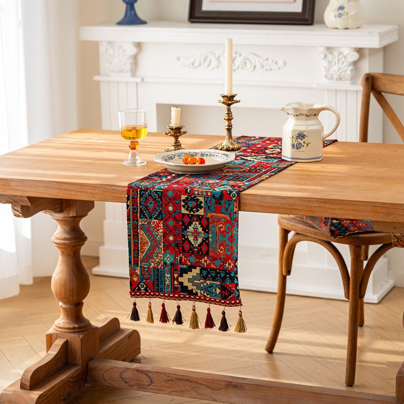 Teuke Home Boho Vintage Jacquard Table Runner - Elegant Tassel Decor